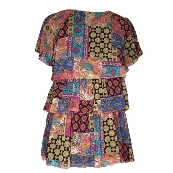 Notations Short-Sleeve Layered Patchwork Style Blouse | Women's Size Medium - Picture 2 of 4